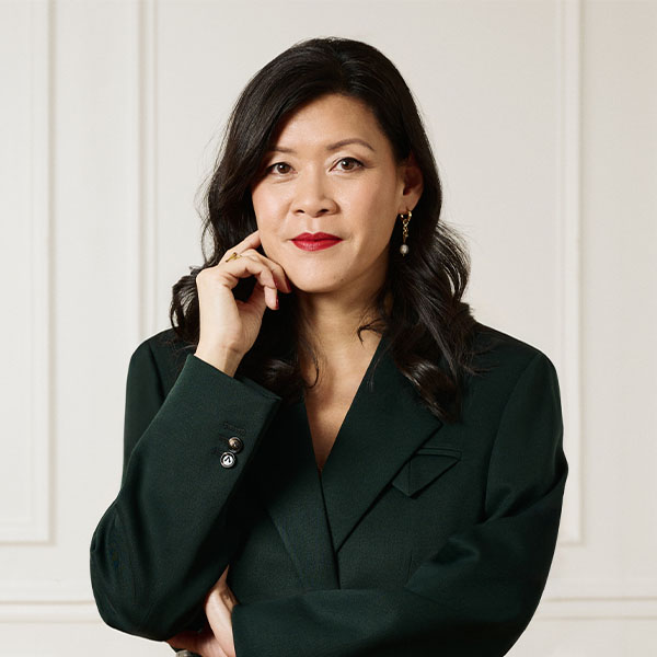 1.portrait_Laura Pho Duc_24S